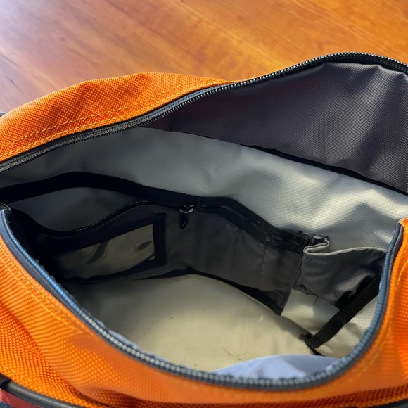 Timbuktu 2 crossbody bag - Picture 4 of 6